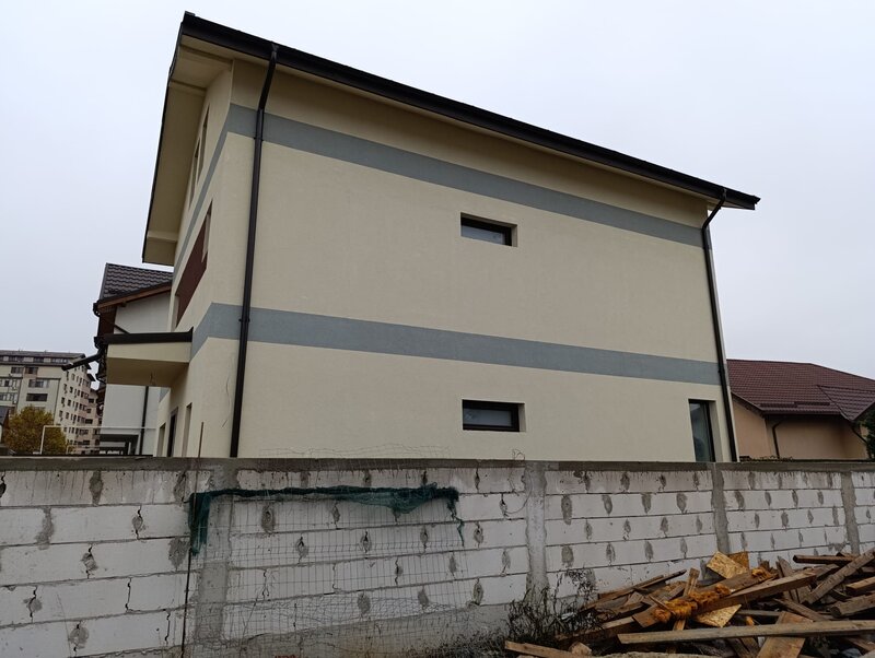 Prelungirea Ghencea, Cartierul Latin.